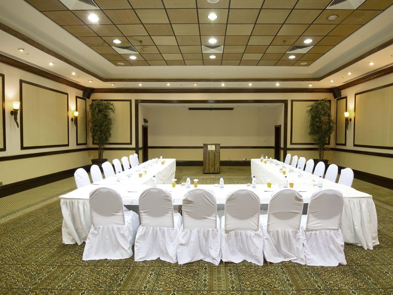 Kingdom-Hotel-Victoria-Falls-6-800x600