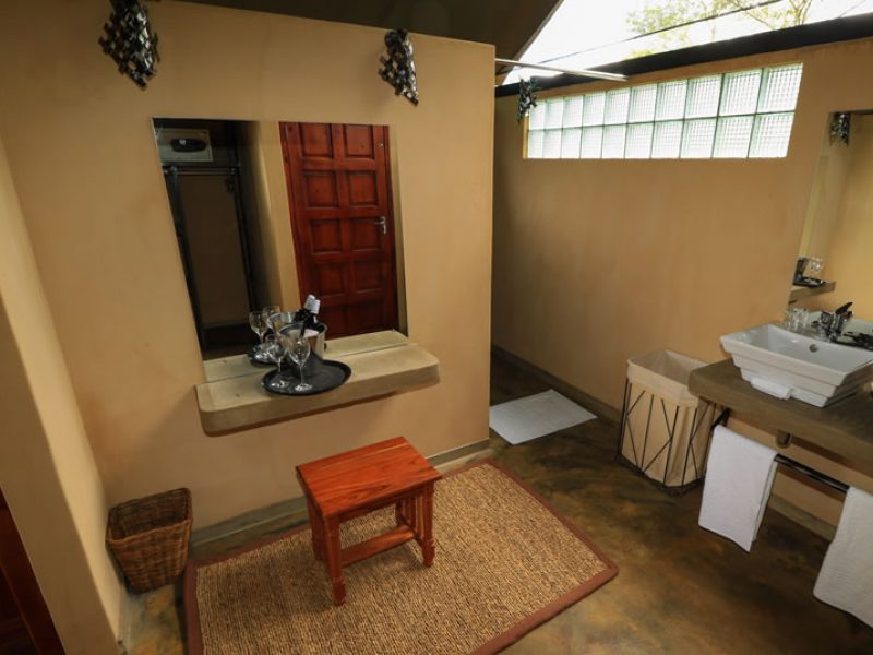 Little-Gorges-Tented-Camp4-800x600