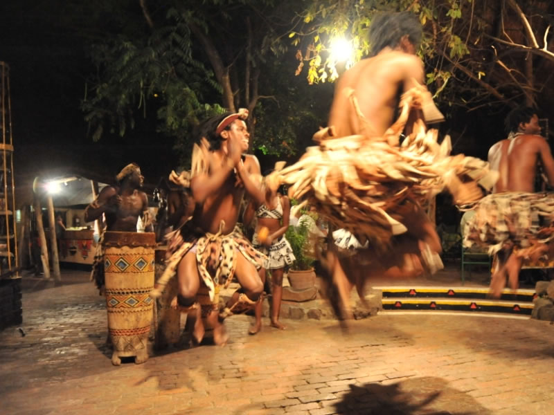 Boma-Place-of-Eating-3.jpg