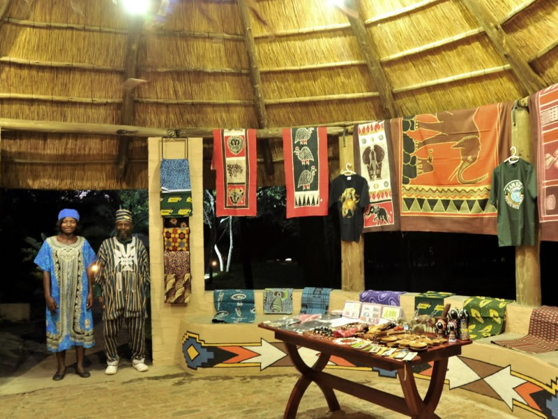 Boma-Place-of-Eating-4.jpg
