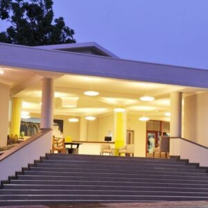 Cresta Sprayview Hotel 6 Days 5 Nights